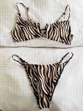 Women’s Zebra-Print Bikini Set - Beige & Black